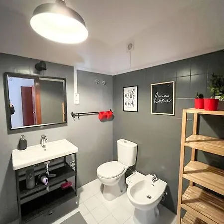 Esplanada-zona Central-perto Praias-estacionamento Gratuito Apartamento