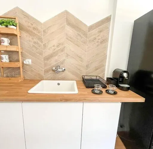 Esplanada-zona Central-perto Praias-estacionamento Gratuito Apartman Setúbal